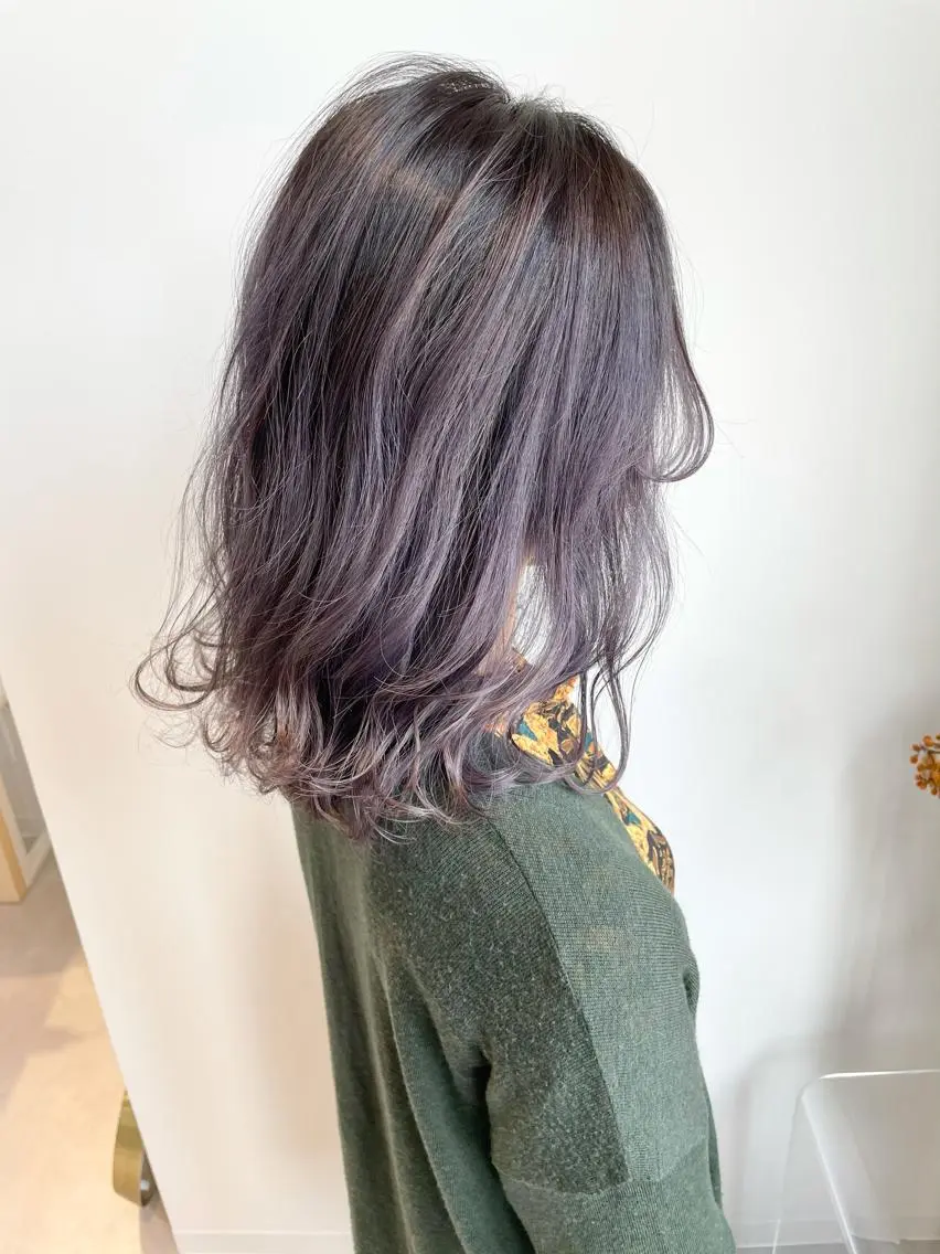 ミディアム カラー 透明感カラー グレージュ ラベンダーカラー ラベンダーグレージュ ラベンダーグレー ヘアカラー トリートメント 【髪質改善】 川津翔太のヘアスタイル