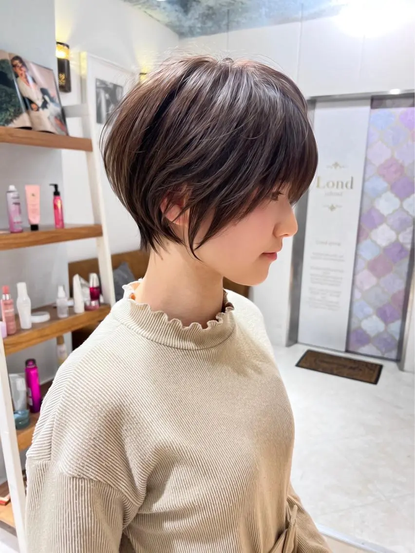 ショート 栗原 瑠世のヘアスタイル