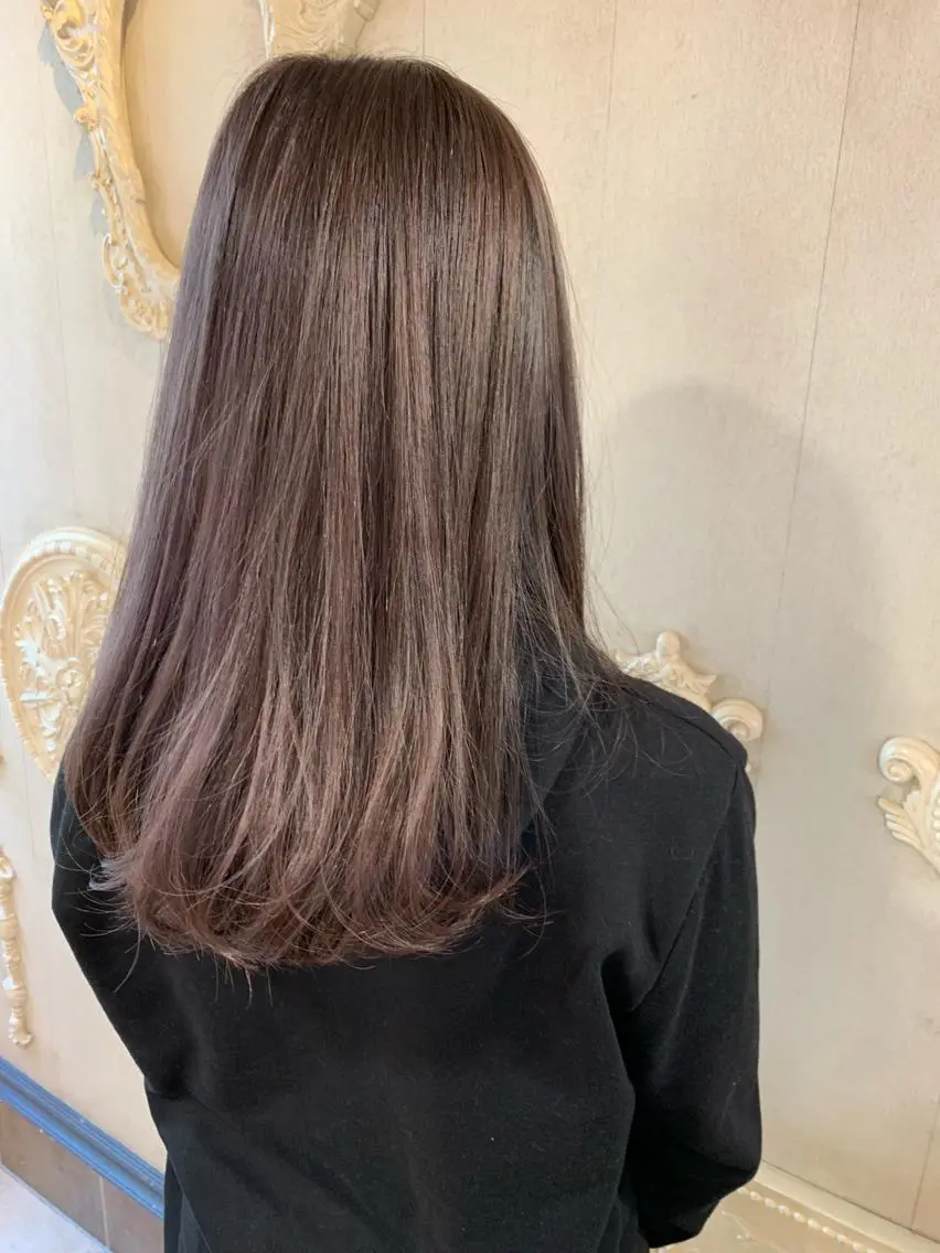 ロング カラー アッシュ 透明感カラー パープルカラー パープルアッシュ 山下 直人のヘアスタイル