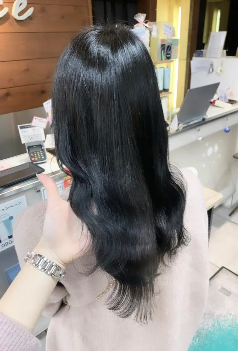 セミロング ヘアカラー レイヤー/艶髪カラー 森本くるみのヘアスタイル