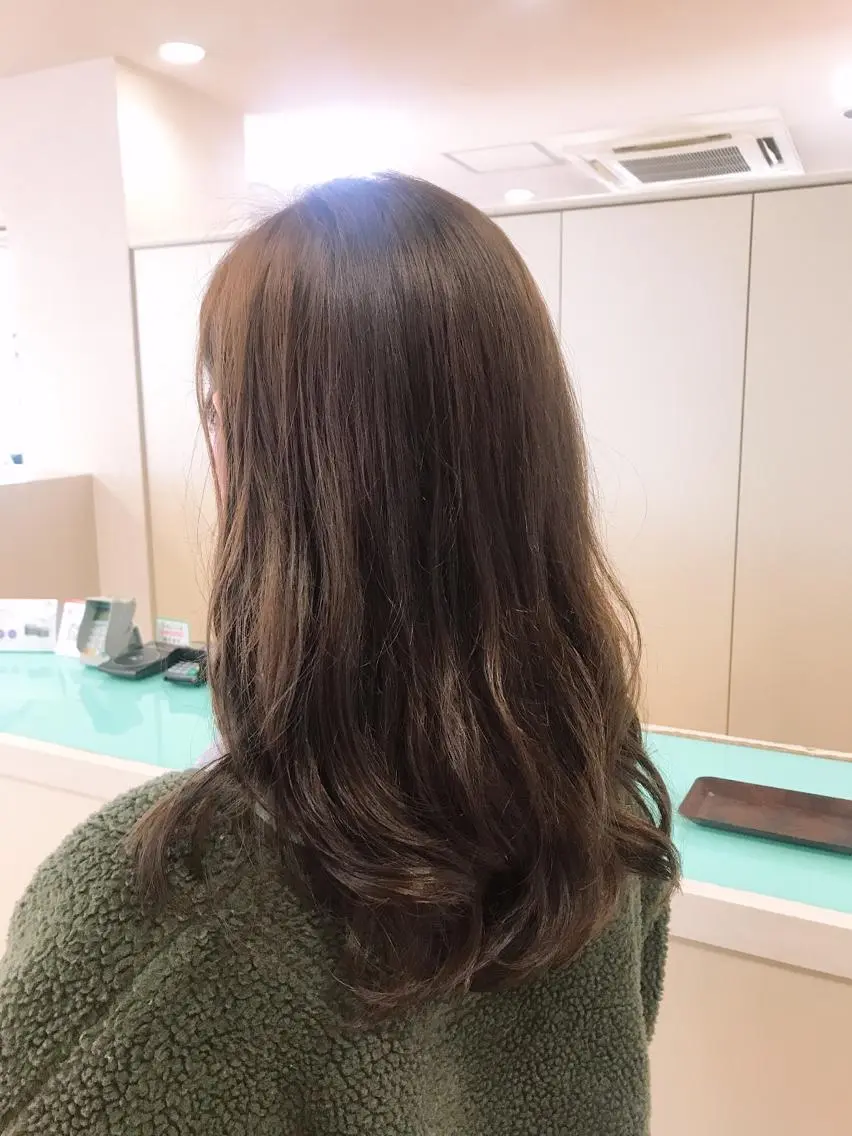 ロング カラー もりたみかこ 美容師お休み中のヘアスタイル