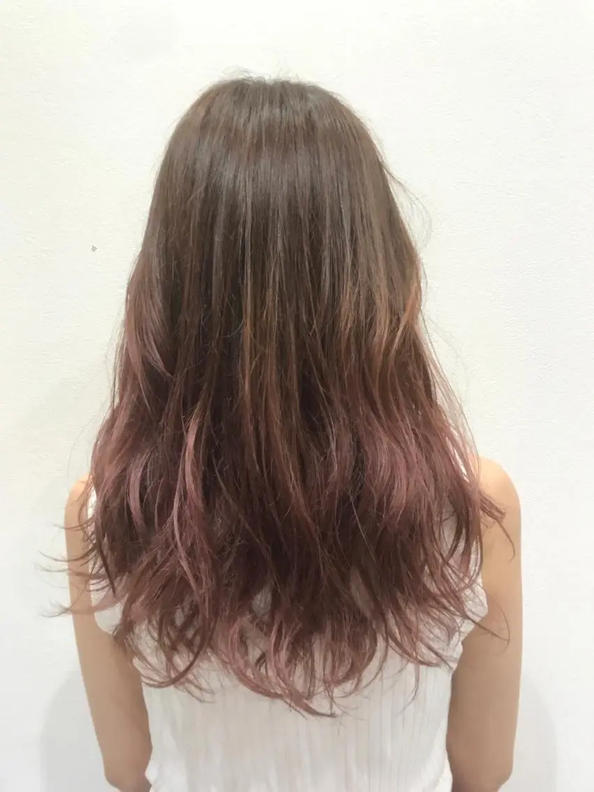 ロング ヘアカラー ブリーチカラー☆ 再生トリートメントのヘアスタイル