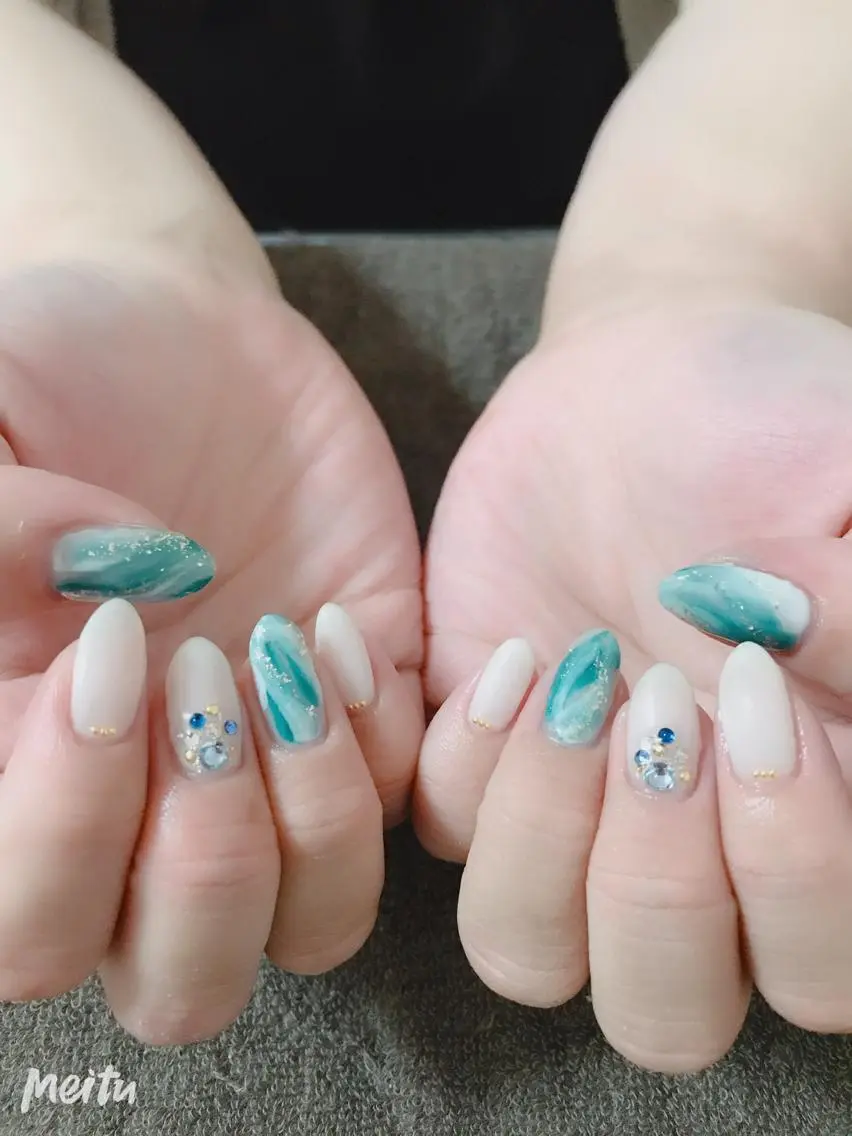 ネイル 持ち込み ハンドネイル Masuko Yasukaのネイルデザイン