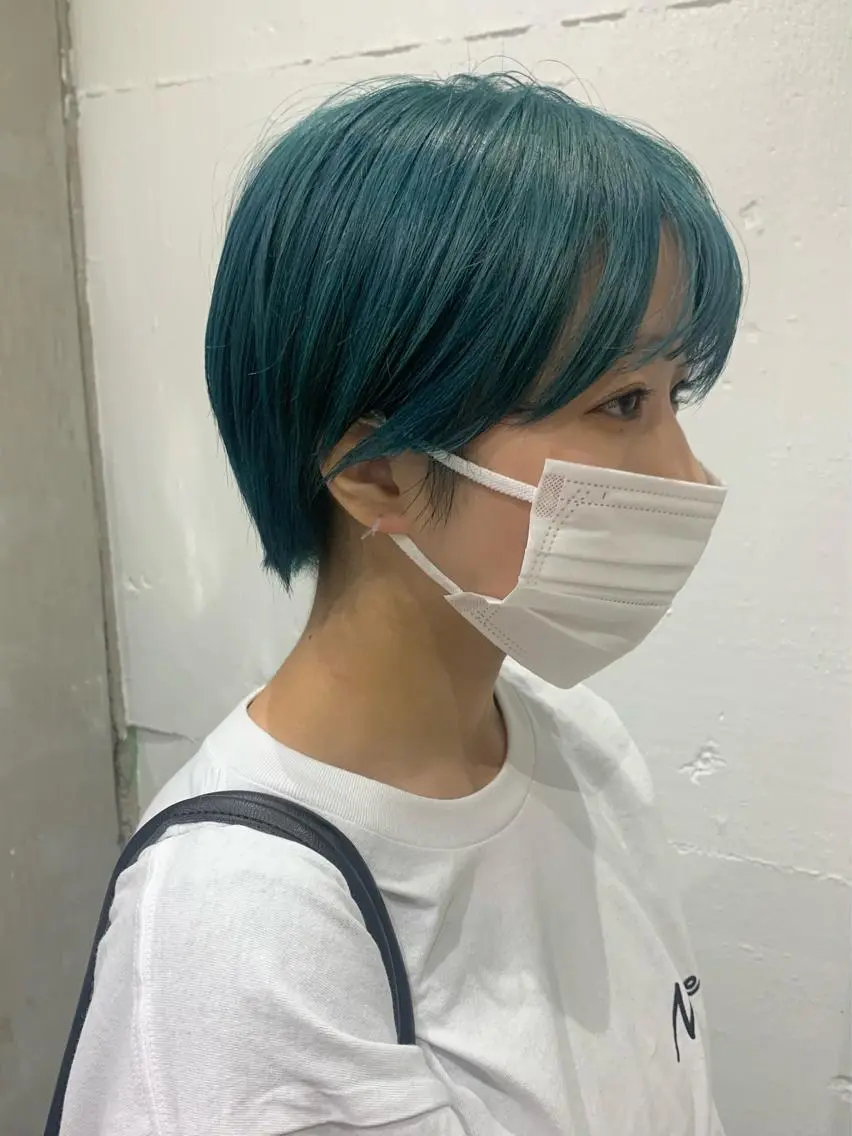 ショート カラー ヘアアレンジ カット ヘアカラー トリートメント ヘアセット 憧れの艶ハイトーンへ 🌙サイダサキのヘアスタイル