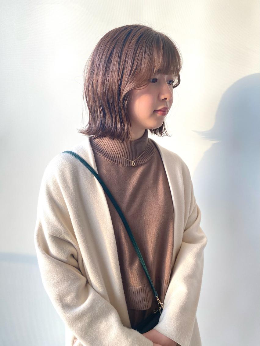 ミディアム カット ヘアカラー 横地 凌のヘアスタイル