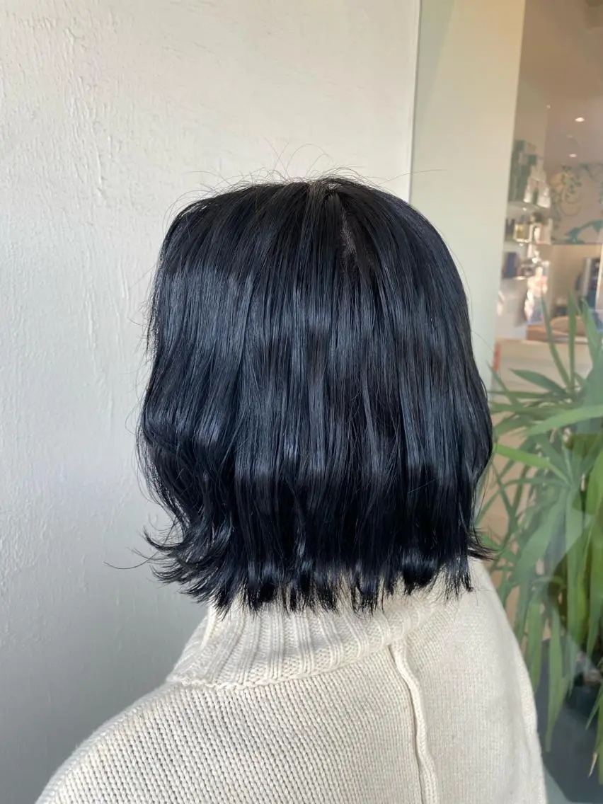 ショート カラー ブルーカラー ブルージュ 透明感カラー ハイトーンカラー カット ヘアカラー 鹿児島 聖来のヘアスタイル