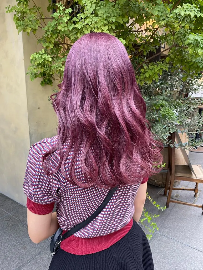 セミロング カラー パーマ ヘアアレンジ メンズ キッズ ネイル マツエク・マツパ mana 暖色カラーカットのヘアスタイル