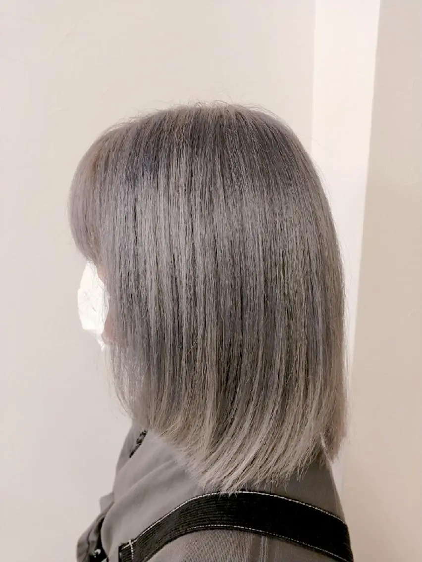 ミディアム カラー アディクシーカラー アッシュ バレイヤージュ ブリーチ ダブルカラー ヘアカラー ブリーチの神 KYONのその他イメージ