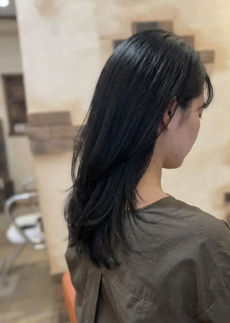 ロング レイヤーカット ロング カット トリートメント ヘッドスパ flencia 丸 和博｜カットのヘアスタイル