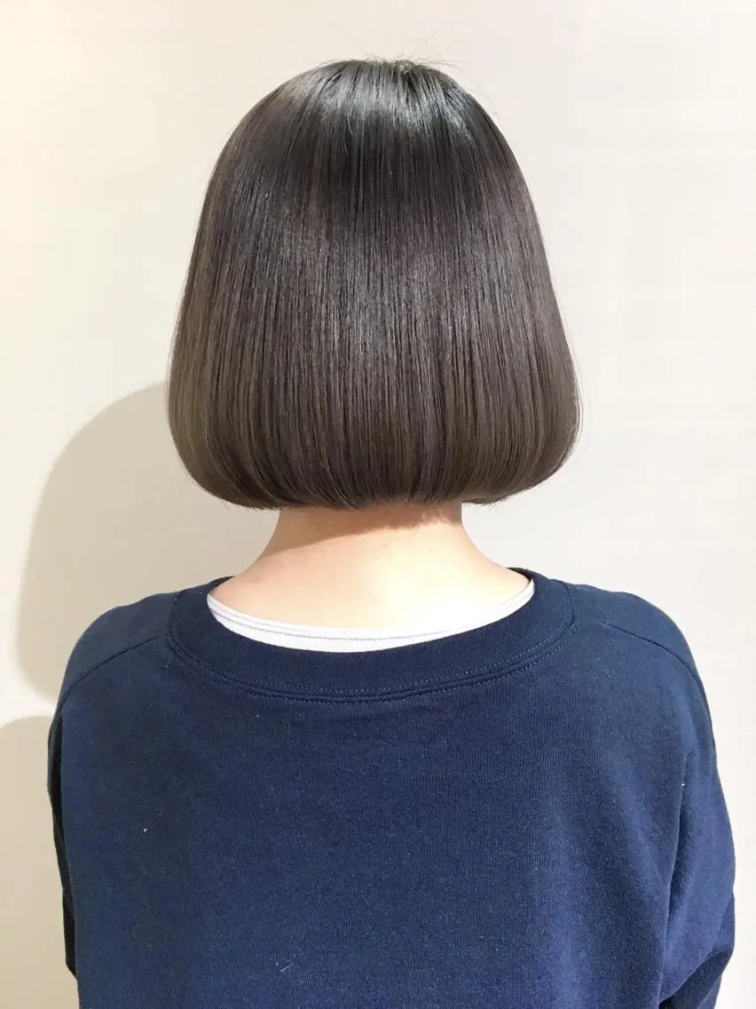 ショート カラー ヘアアレンジ ブリーチ 柔らか垢抜けｶﾗｰと ｶｯﾄ🫧ASUKAのヘアスタイル