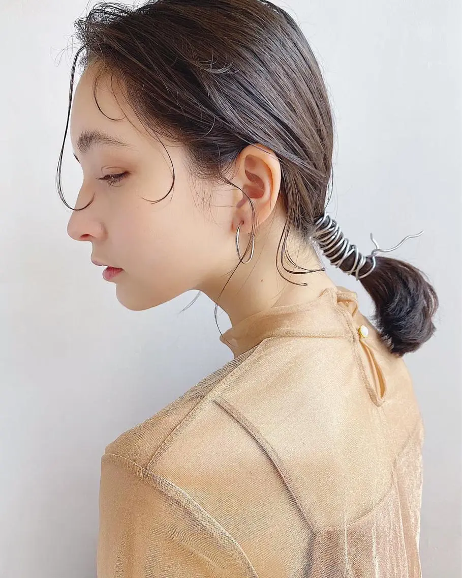 ミディアム 🐈三毛猫ローライト ・mixカラー🐈のヘアスタイル
