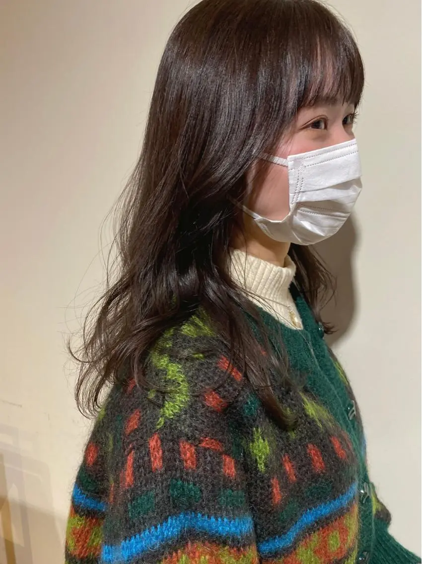 ミディアム カラー ブラウンカラー io濱川 遥のヘアスタイル