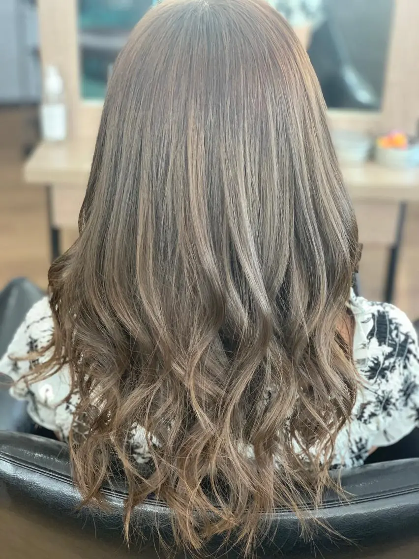 セミロング 大人女性の髪質改善 🫧鷹司郎のヘアスタイル
