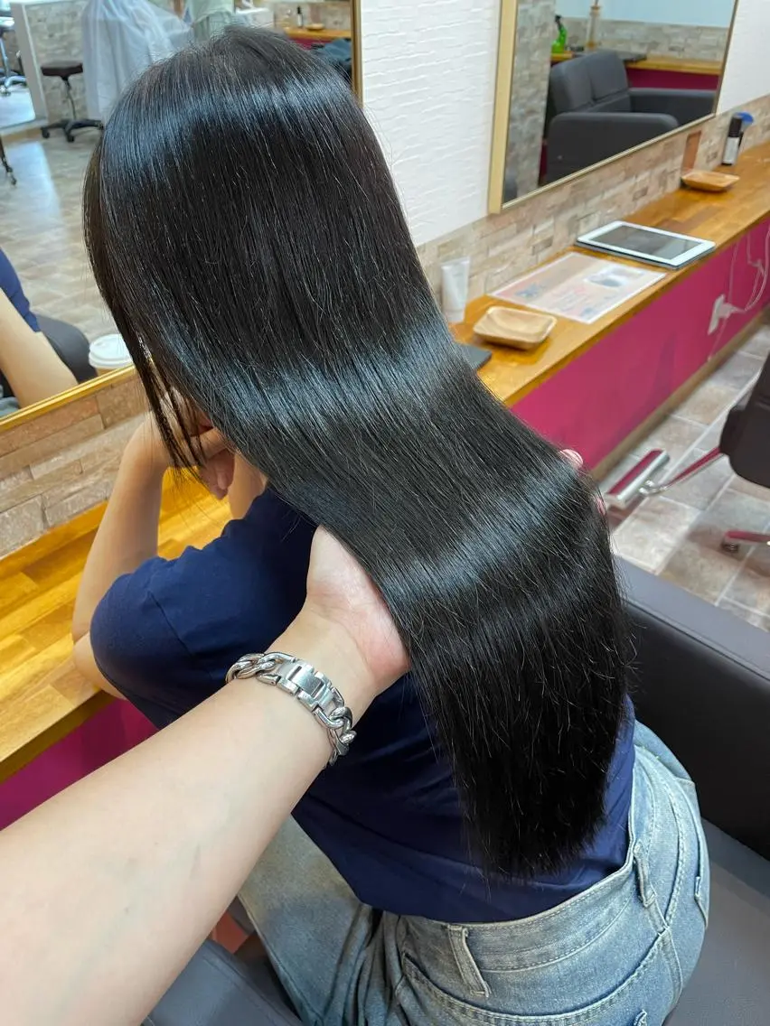 ロング カラー 髪質改善 トリートメント カット ヘアカラー トリートメント YUI/ ブリーチカラー🌷のヘアスタイル