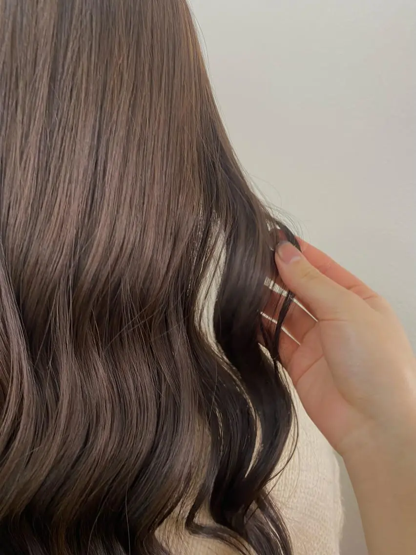 ロング カラー MANAMI 🥀ウルフカットのヘアスタイル