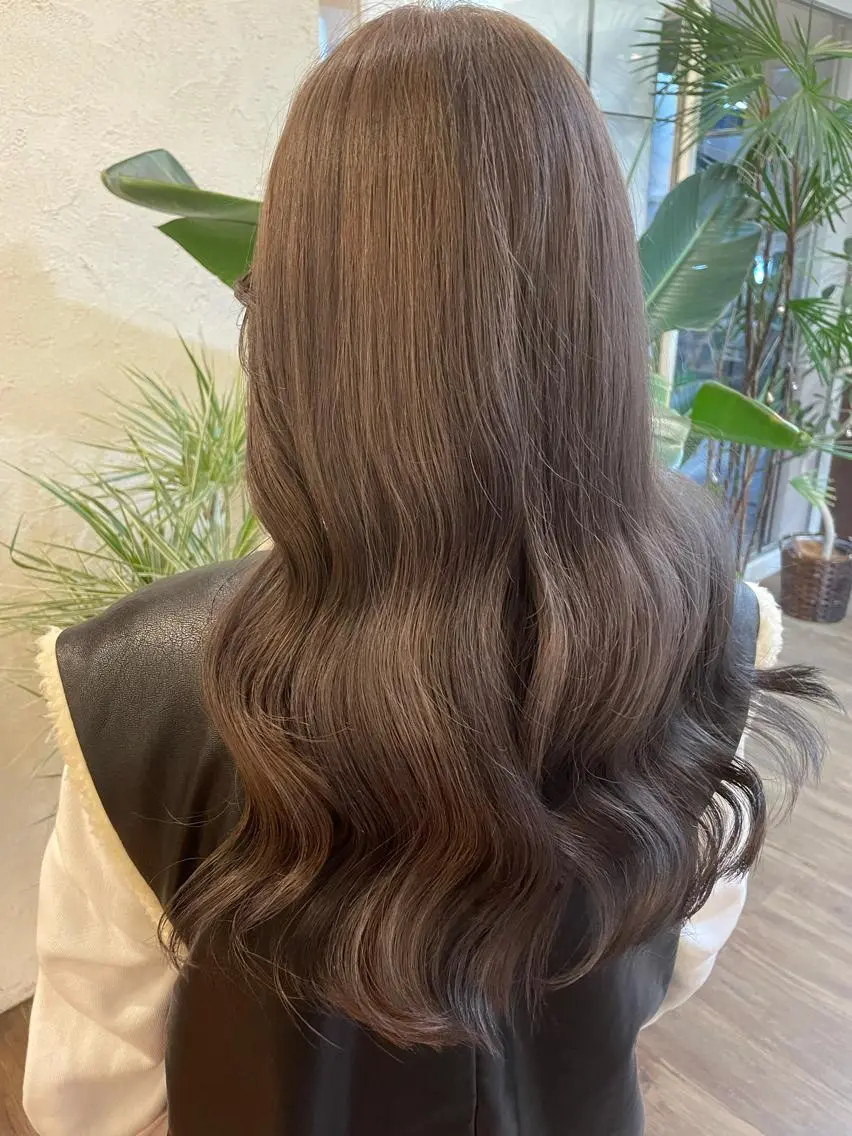 ロング カット ヘアカラー トリートメント しもかわ かほのヘアスタイル