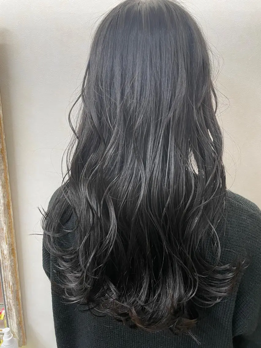 セミロング カラー ブルーカラー ブルージュ TOWA 野村　コウダイのヘアスタイル