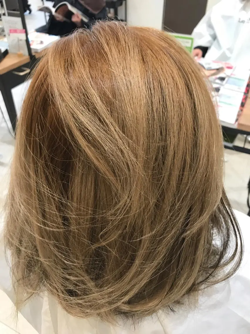 ミディアム 星野 慎也のヘアスタイル