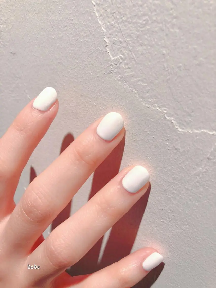 ネイル ホワイト ハンドネイル Ann nailのネイルデザイン