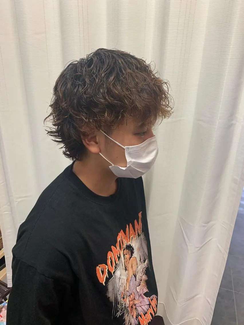 ミディアム パーマ メンズ メンズ特化西村 雄太のヘアスタイル