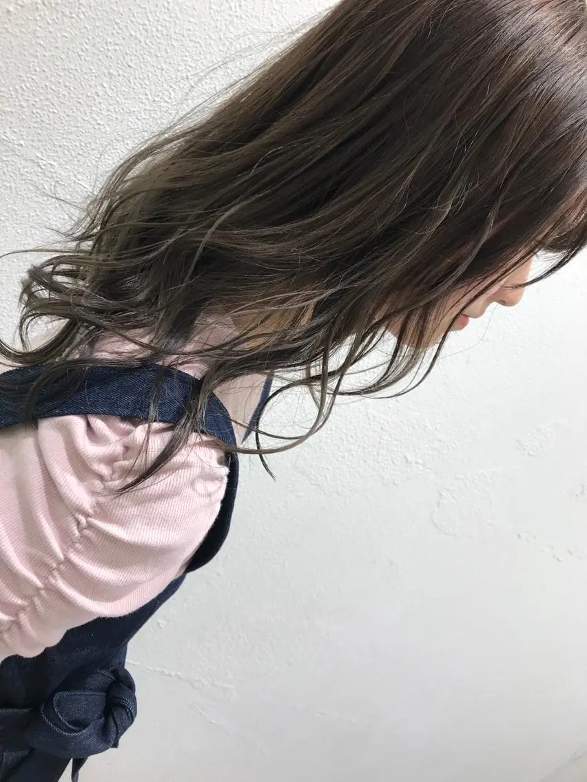 セミロング カラー 透明感カラー グラデーションカラー 当日予約🆗✂︎ ウエモト　タクのヘアスタイル
