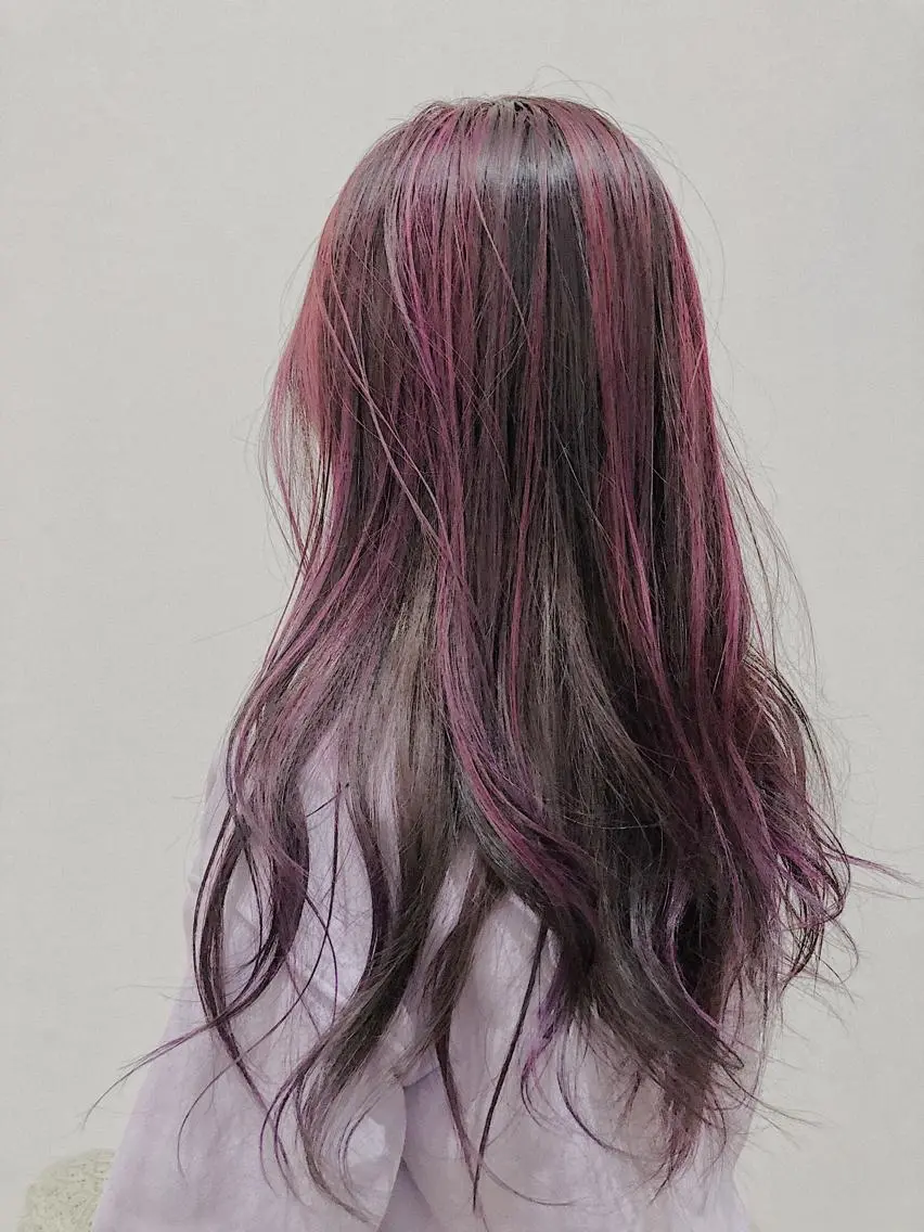 ロング カラー ピンクカラー ピンクパープル パープルカラー レッドカラー カット ヘアカラー トリートメント NAKAGAWA YUICHIのヘアスタイル
