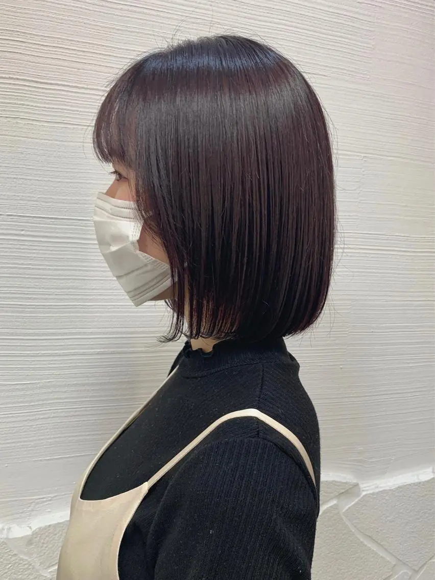 ショート カラー カシス カット ヘアカラー トリートメント 矢野 晃平のヘアスタイル