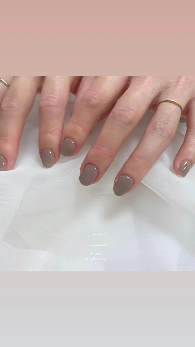 ネイル ジェルネイル オフィスネイル シンプルネイル h.ours _のネイルデザイン