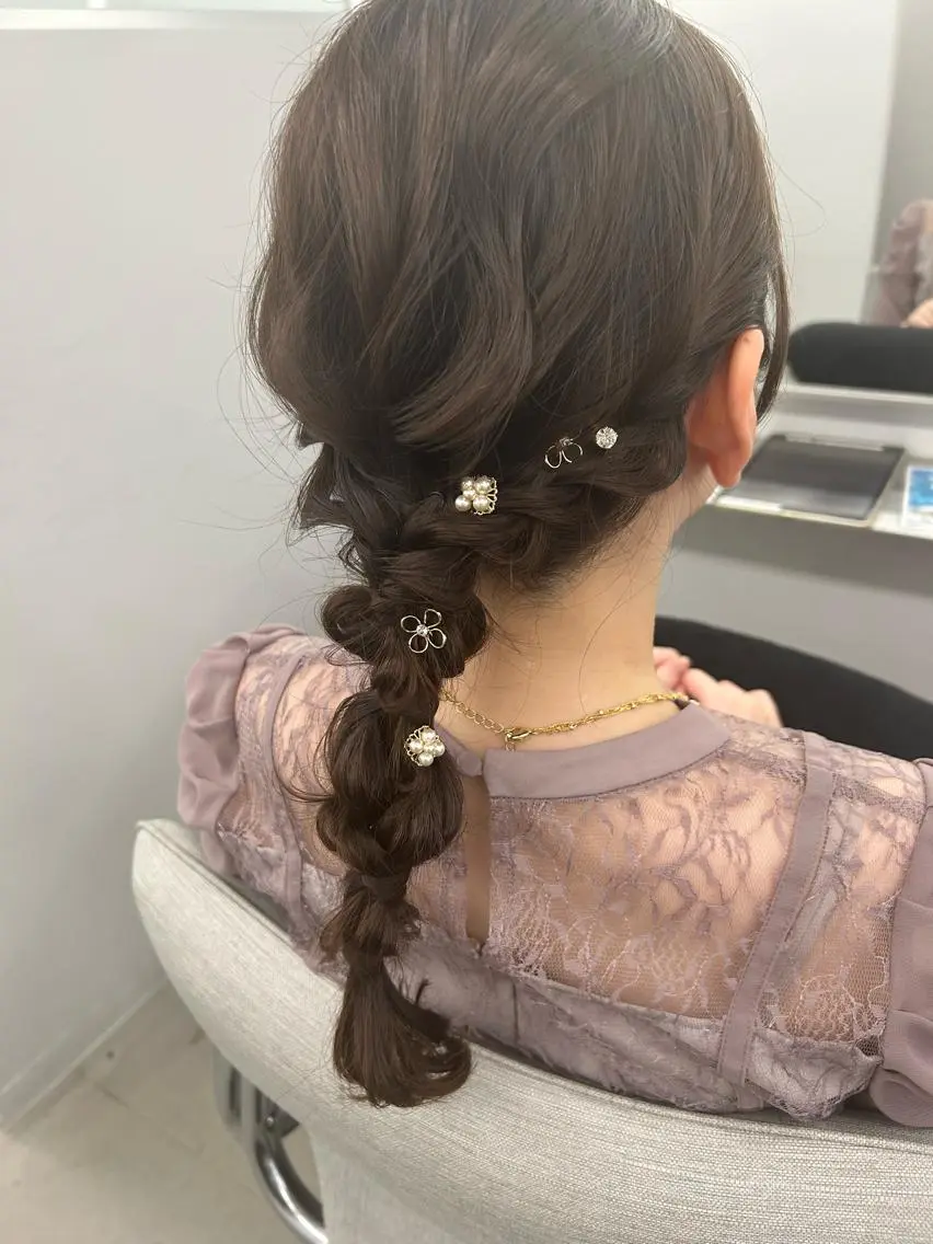 ヘアアレンジ ヘアセット hana ROCCO3rdのヘアスタイル