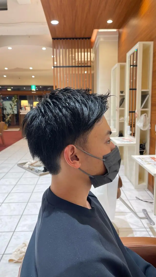 ショート メンズ ツーブロック テラモト カズヨシのヘアスタイル