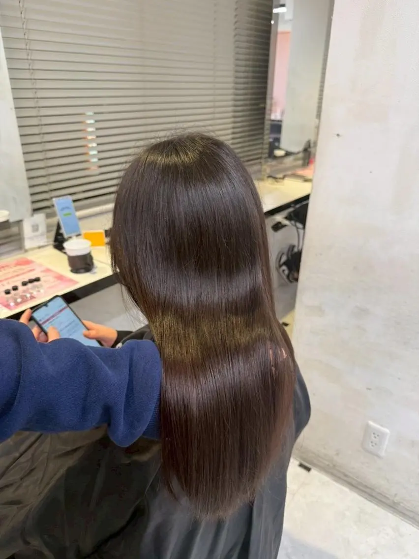 カラー 赤み消しカラー🧺 透明感🌿CANDYのヘアスタイル