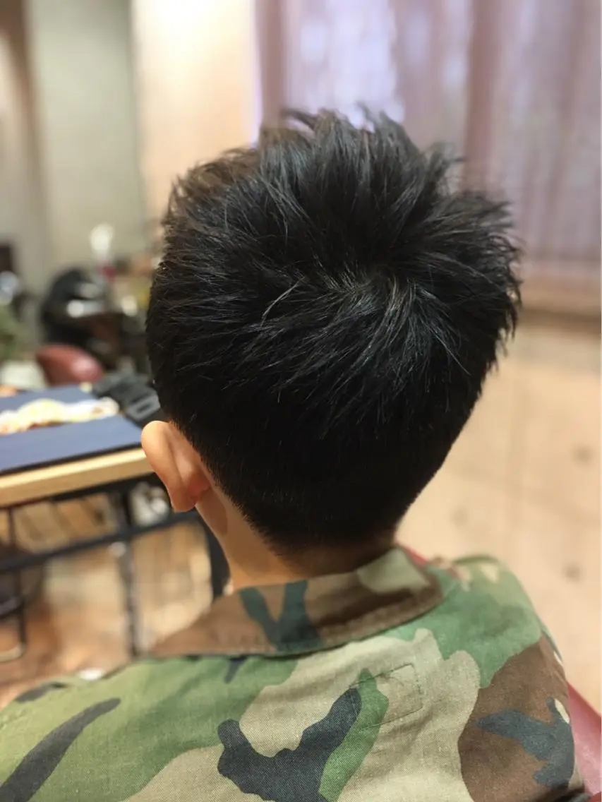 メンズ ERIKO Tのヘアスタイル