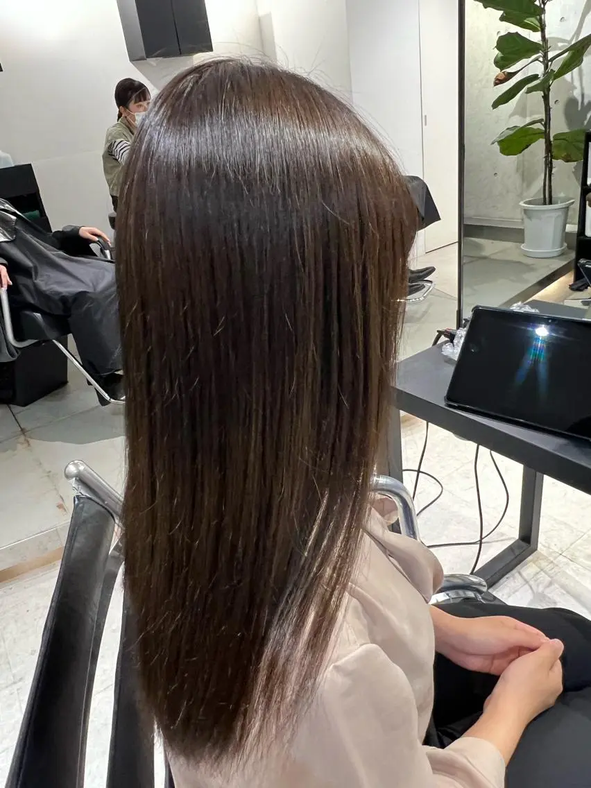 ロング カラー 冨山 一真のヘアスタイル