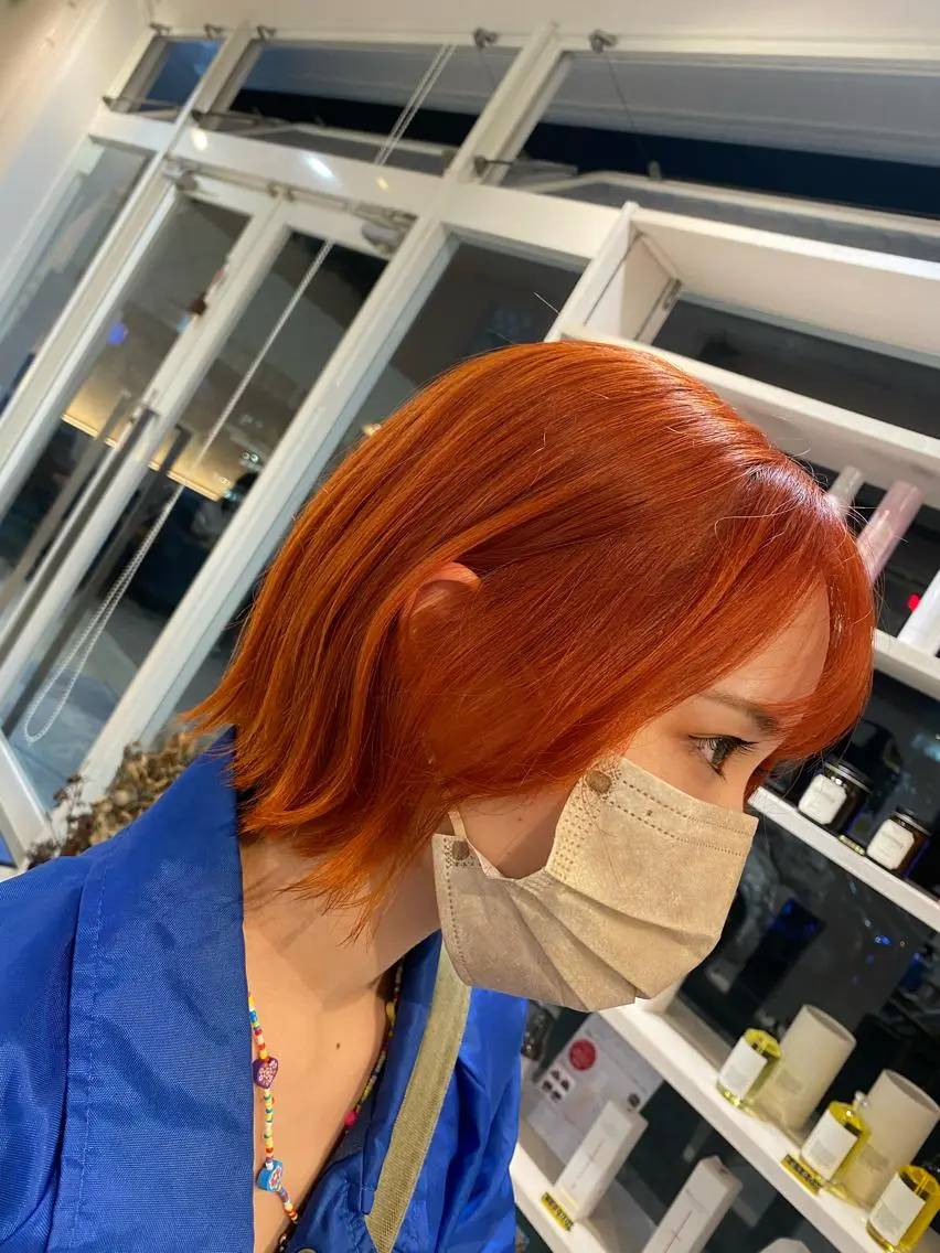 ミディアム カラー ヘアカラー トリートメント 饒平名 知也のヘアスタイル