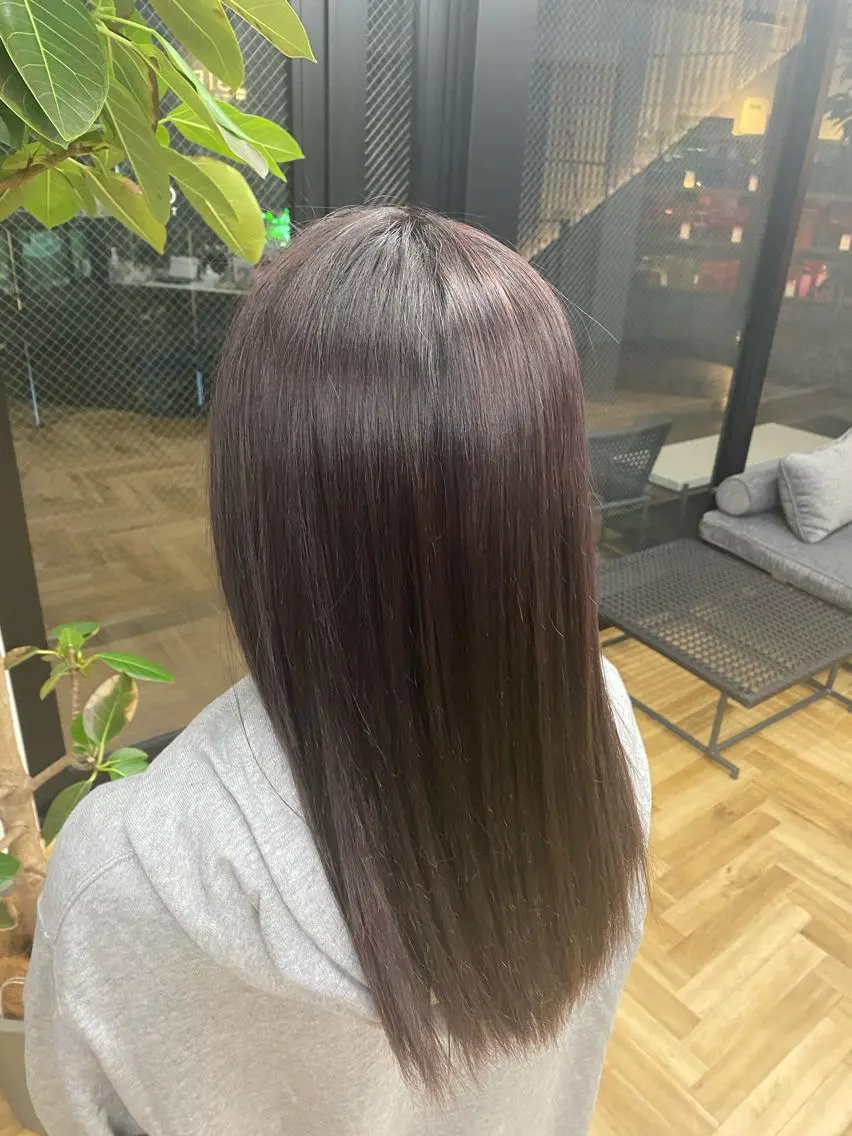 セミロング カラー グレージュ ラベンダーカラー ラベンダーグレージュ ラベンダーグレー 🫧ふじたまゆ🫧 レイヤーカット✂︎のヘアスタイル