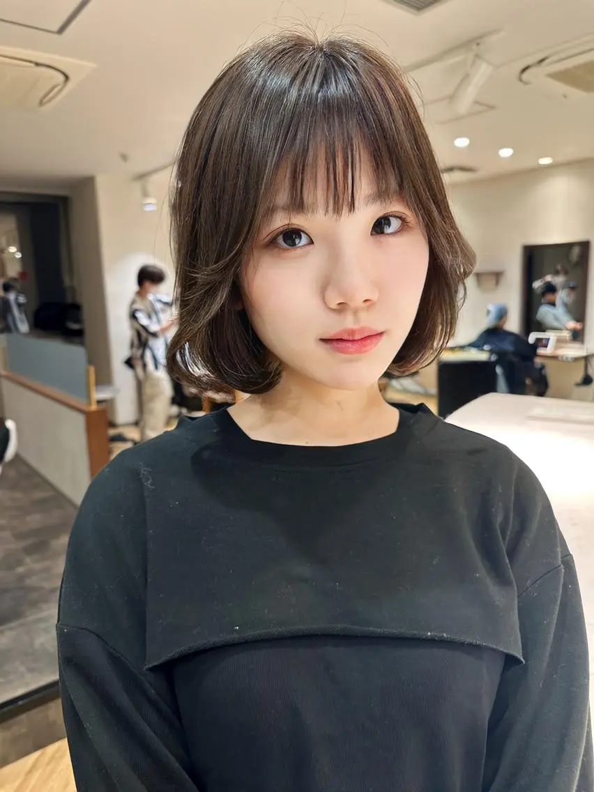 ショート カット ヘアカラー トリートメント かえ🩶韓国ボブ🎀 透明感カラー🥣のヘアスタイル