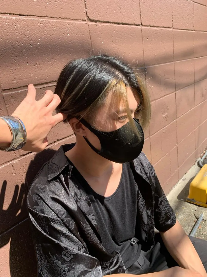 ショート カラー メンズ チバ ヒロトのヘアスタイル