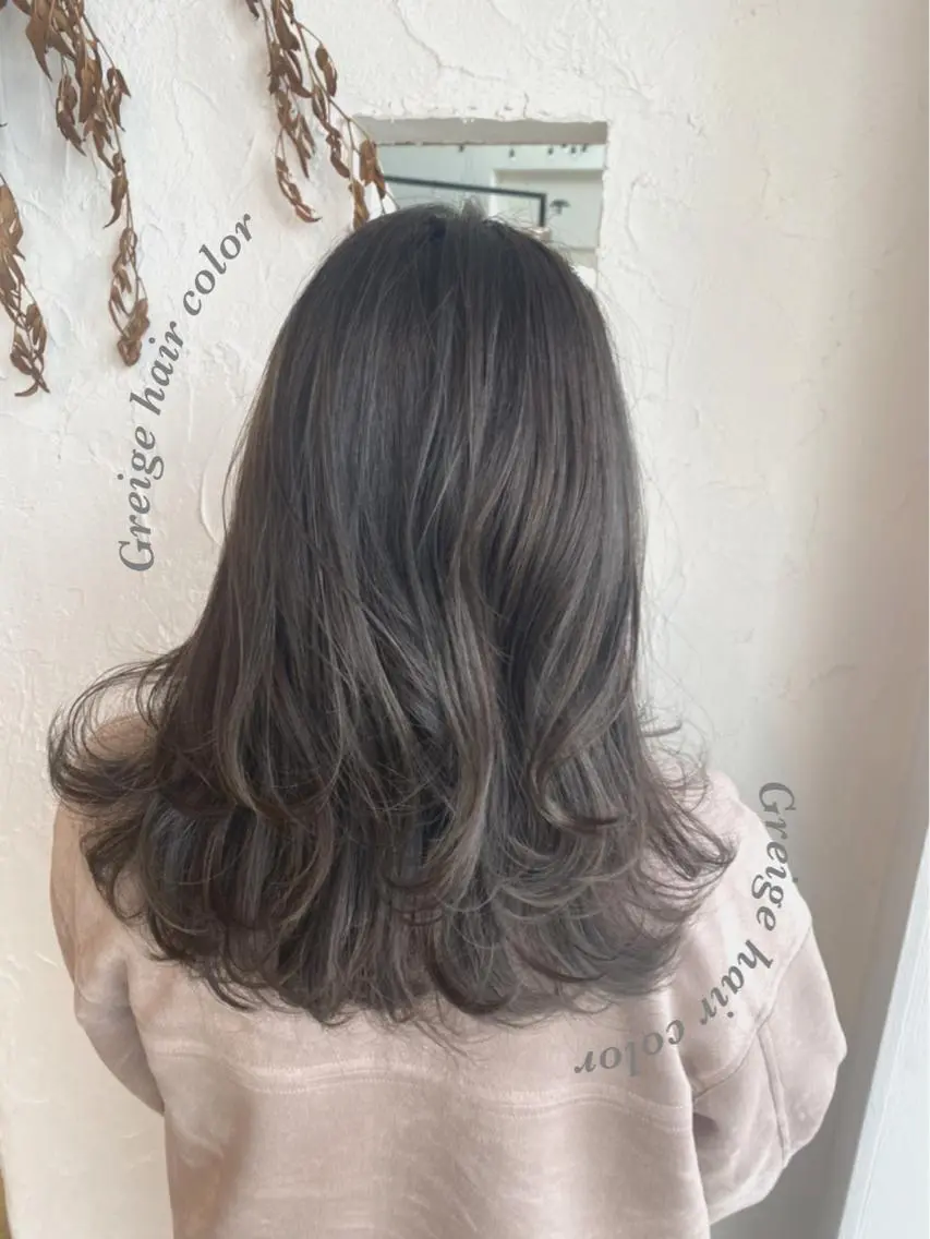 セミロング ネイル 豊橋美容院 ソンリエのヘアスタイル