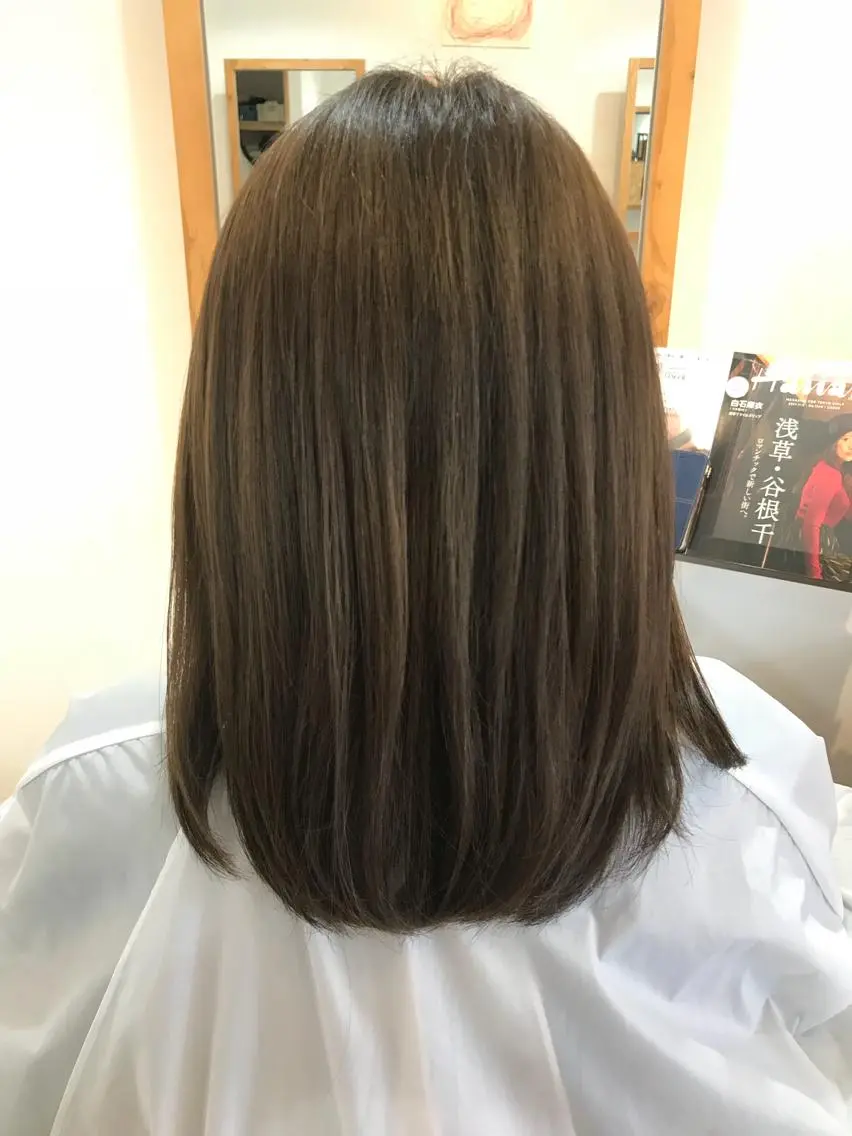 ミディアム カラー カット ViaLa Hair 🌈すずきたくむ✂︎のヘアスタイル