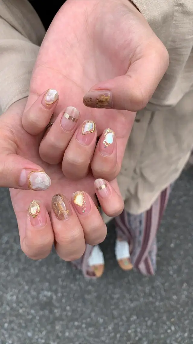 ネイル ハンドネイル 佐藤 穂乃香のネイルデザイン