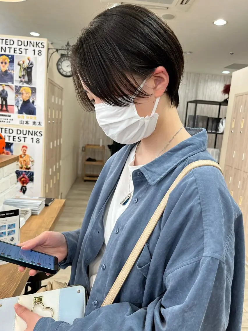 ショート 切りっぱなしボブ ショートボブ ハンサムショート ボブ ショートヘア カット トリートメント 初めてのショート お任せください✂️のヘアスタイル