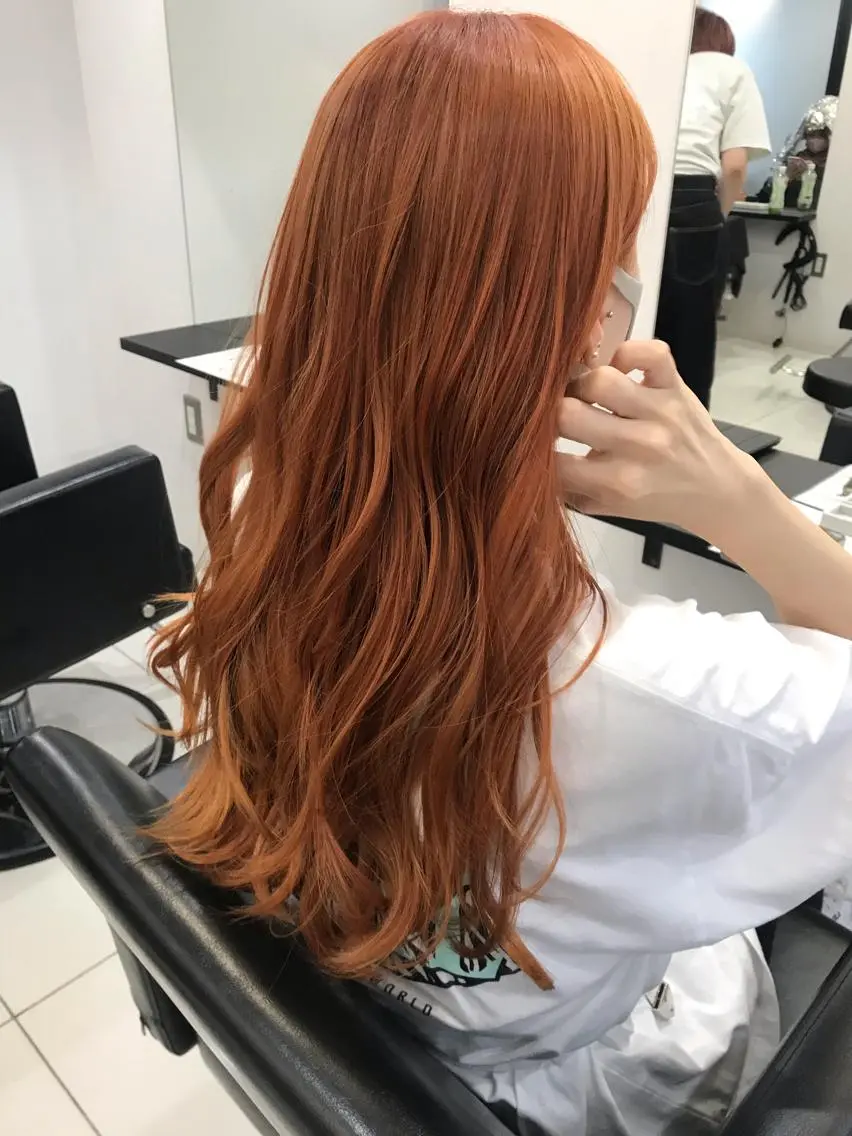 ロング ヘアカラー 横山 奈央のヘアスタイル