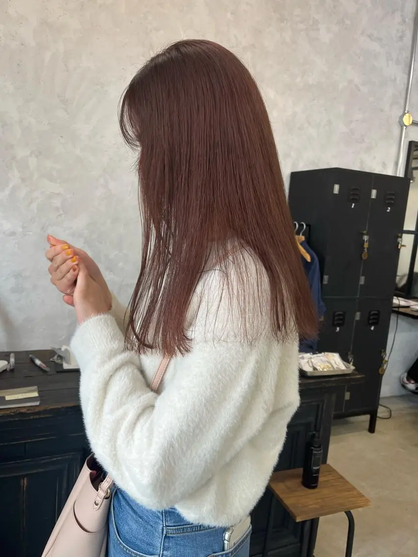 ロング イタヤ マイカのヘアスタイル