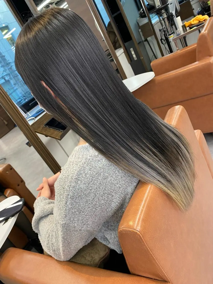 ミディアム 髪質改善美髪特化 ルイス奈良のヘアスタイル