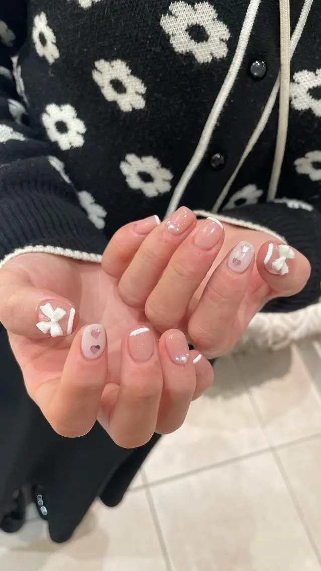 ネイル ハンドネイル 細矢 咲花のネイルデザイン