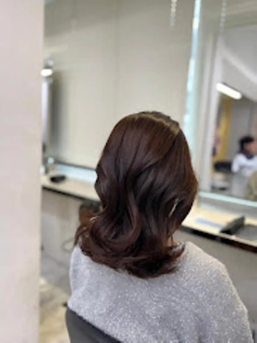 カラー official TUNE銀座🪞🪽のヘアスタイル