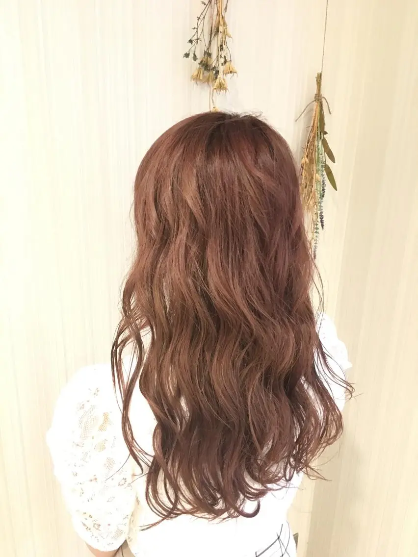 セミロング カラー ブラウンカラー イルミナカラー ピンクカラー ピンクブラウン ヘアカラー トリートメント ハイトーン/ブリーチ 山崎 悠次のヘアスタイル