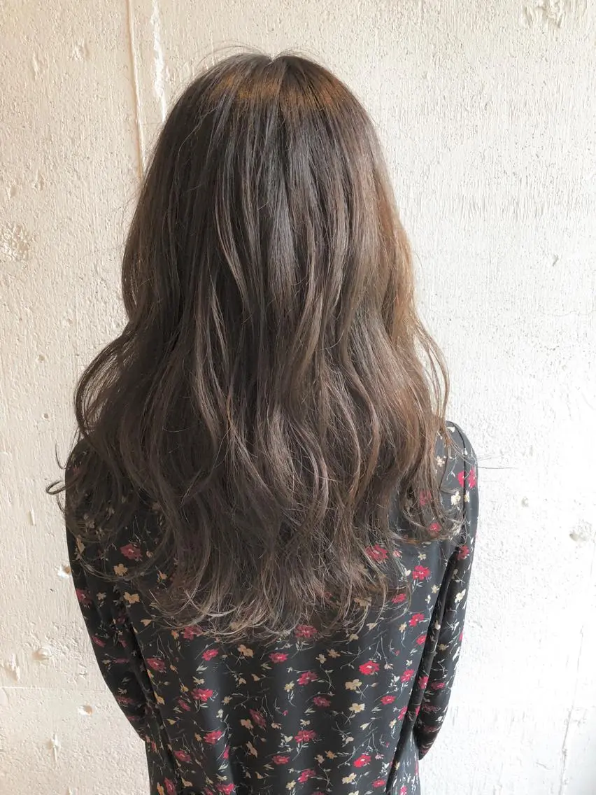 ロング アッシュ フジサキ ケンのヘアスタイル