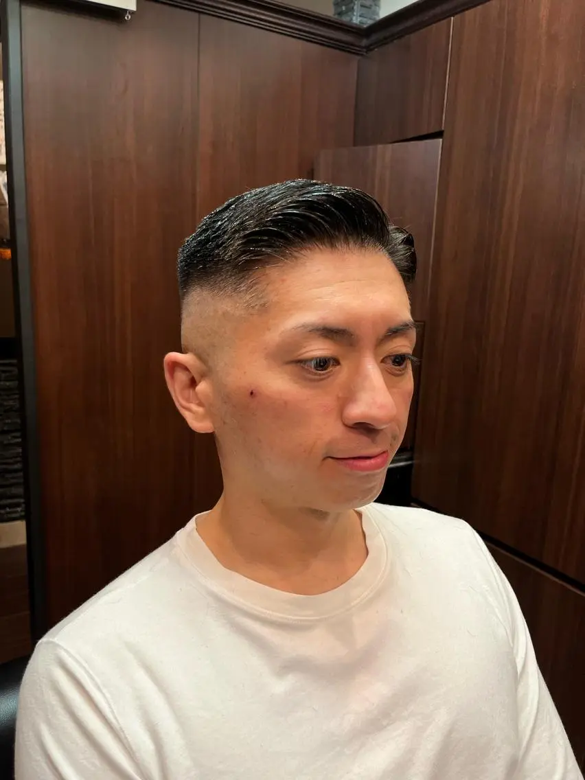 ショート 佐々木 健吾のヘアスタイル