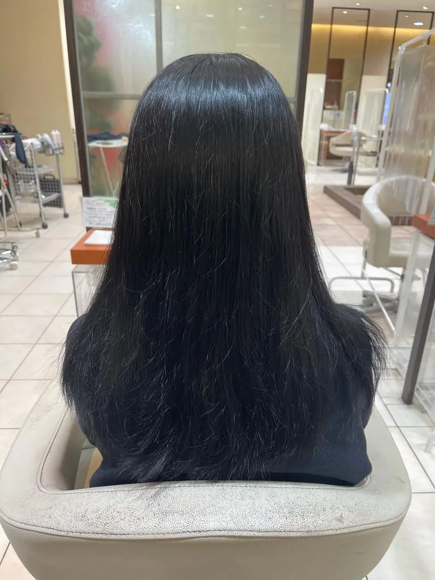 ロング カラー 黒髪 インナーカラー 韓国風ヘア カネヒラ リョウスケのヘアスタイル